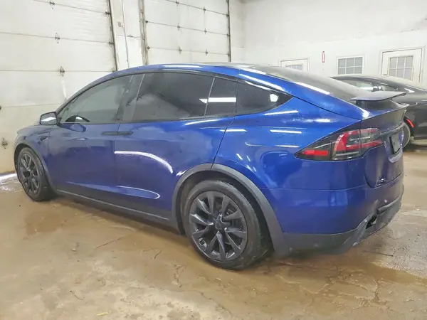 7SAXCAE53NF350136 2022 TESLA MODEL X - Image 2