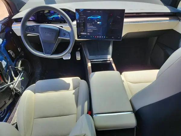7SAXCAE53RF442126 2024 TESLA MODEL X - Image 8