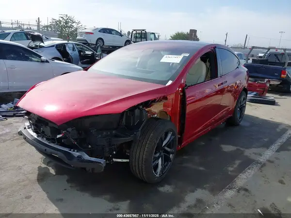 7SAXCAE53TF473691 2026 TESLA MODEL X - Image 2