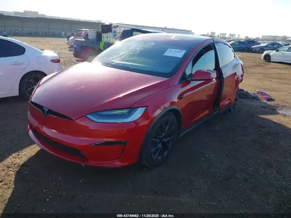 7SAXCAE54PF374805 2023 TESLA MODEL X - Image 2