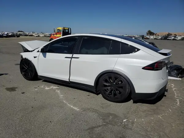 7SAXCAE55NF357721 2022 TESLA MODEL X - Image 2