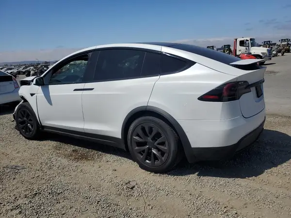 7SAXCAE55NF359081 2022 TESLA MODEL X - Image 2