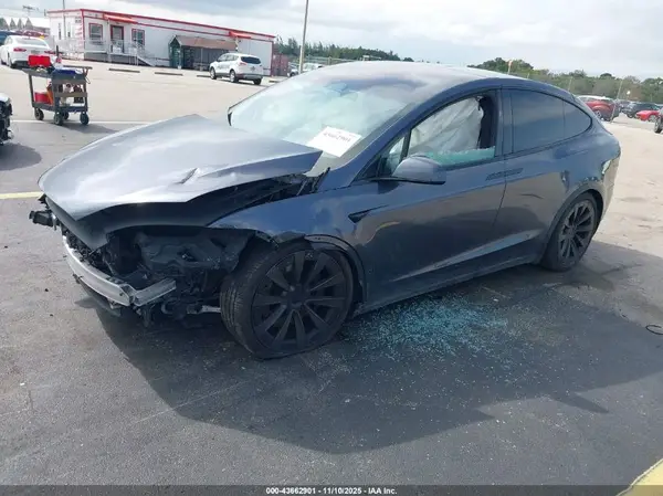 7SAXCAE55PF365093 2023 TESLA MODEL X - Image 2
