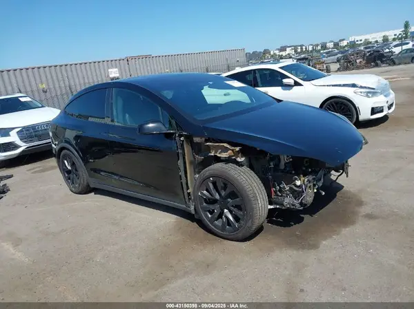 7SAXCAE55PF378572 2023 TESLA MODEL X - Image 1