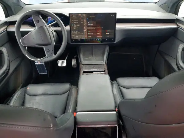 7SAXCAE55RF443004 2024 TESLA MODEL X - Image 8