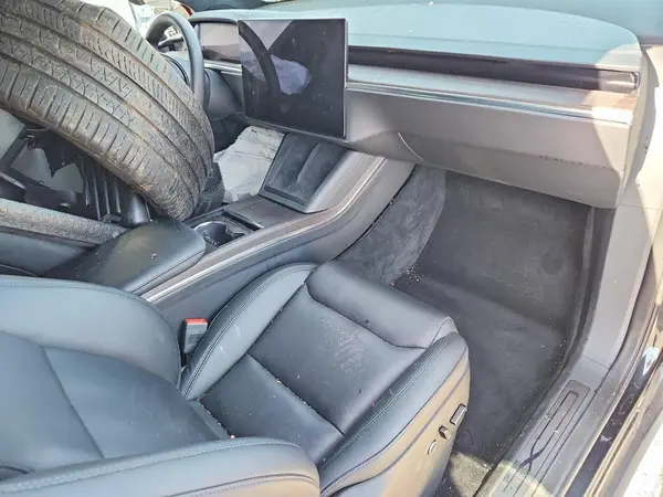 7SAXCAE55SF466112 2025 TESLA MODEL X - Image 8