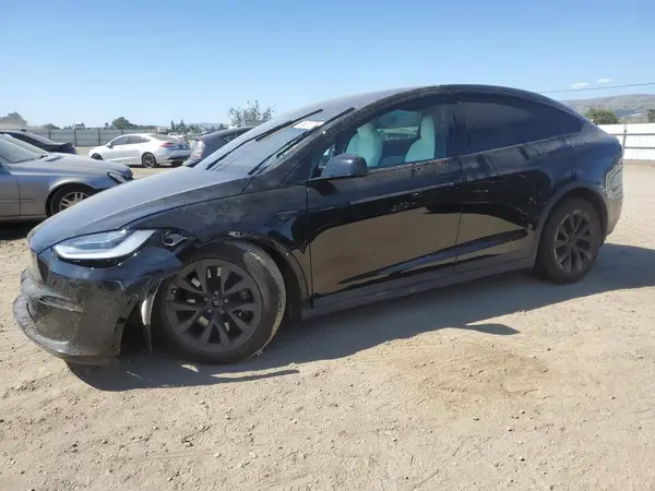 7SAXCAE56NF350700 2022 TESLA MODEL X - Image 1