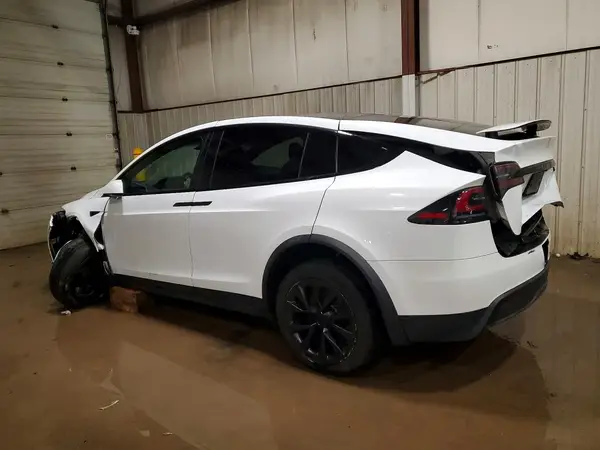7SAXCAE56PF397664 2023 TESLA MODEL X - Image 2