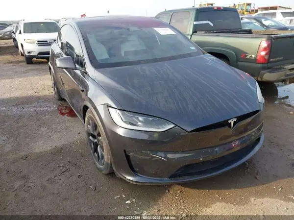 7SAXCAE56RF442122 2024 TESLA MODEL X - Image 1