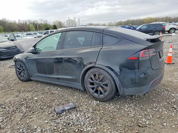 7SAXCAE56RF446848 2024 TESLA MODEL X - Image 2