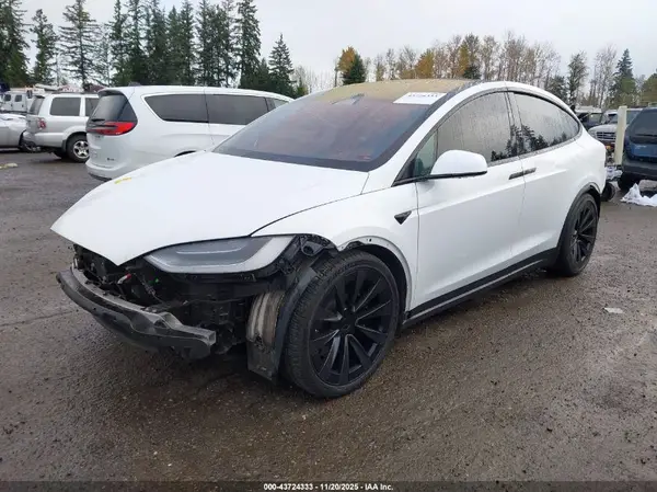 7SAXCAE57NF344033 2022 TESLA MODEL X - Image 2