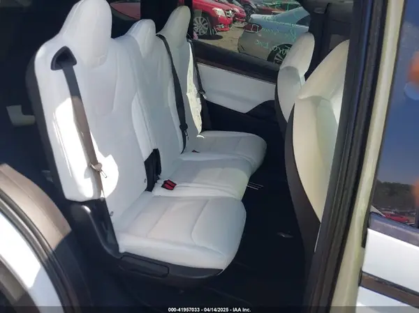 7SAXCAE57PF385202 2023 TESLA MODEL X - Image 8