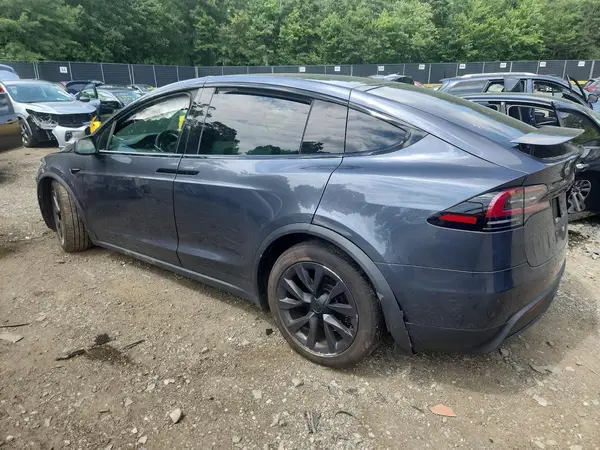 7SAXCAE58PF389713 2023 TESLA MODEL X - Image 2