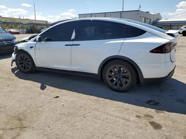 7SAXCAE58PF428218 2023 TESLA MODEL X - Image 2