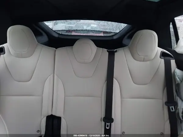 7SAXCAE58RF452490 2024 TESLA MODEL X - Image 8
