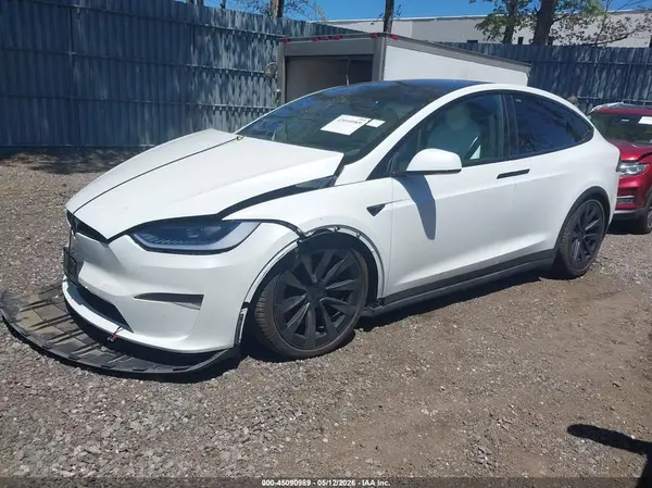 7SAXCAE58SF471286 2025 TESLA MODEL X - Image 2