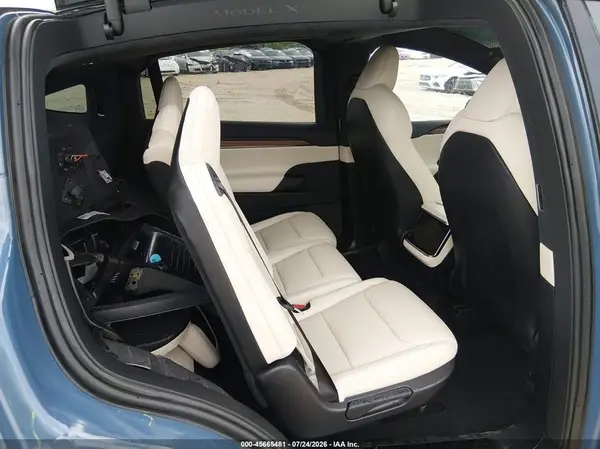 7SAXCAE58TF481074 2026 TESLA MODEL X - Image 8