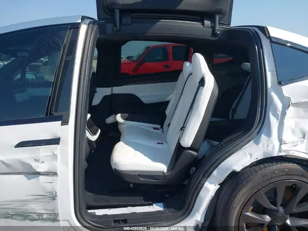 7SAXCAE59NF358614 2022 TESLA MODEL X - Image 8