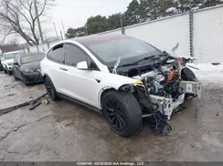 7SAXCAE59PF376047 2023 TESLA MODEL X