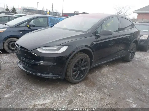 7SAXCAE59PF381085 2023 TESLA MODEL X - Image 2