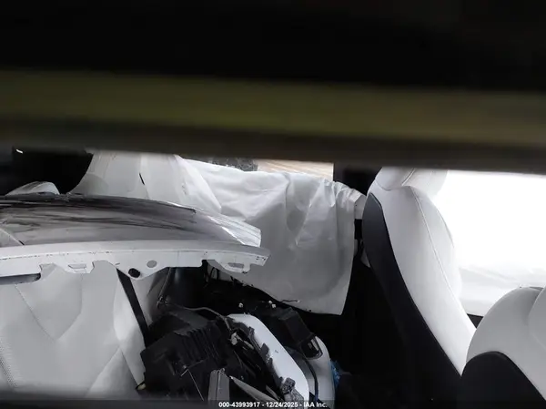 7SAXCAE59PF384360 2023 TESLA MODEL X - Image 8
