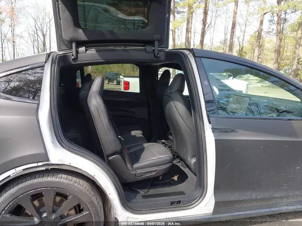 7SAXCAE59PF393060 2023 TESLA MODEL X - Image 8
