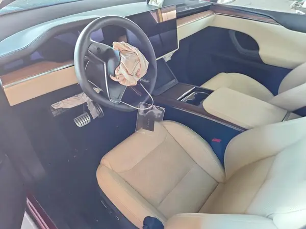 7SAXCAE59SF471605 2025 TESLA MODEL X - Image 8