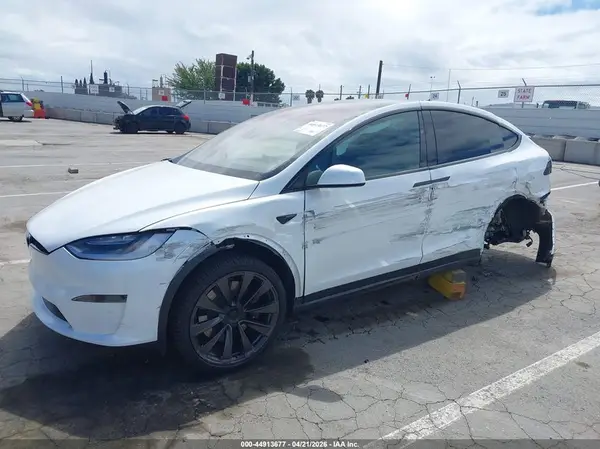 7SAXCAE5XNF349694 2022 TESLA MODEL X - Image 2