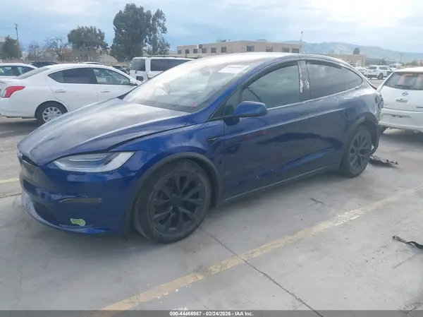7SAXCAE5XPF377952 2023 TESLA MODEL X - Image 2