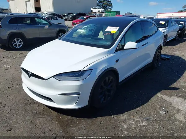 7SAXCAE5XPF402154 2023 TESLA MODEL X - Image 2