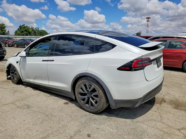 7SAXCAE5XPF425711 2023 TESLA MODEL X - Image 2