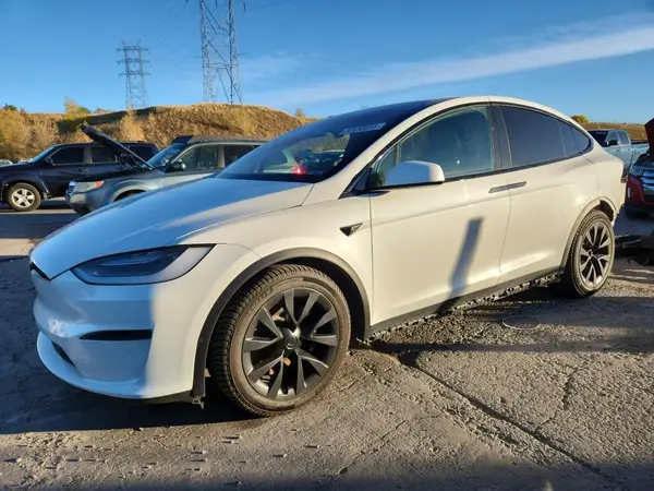 7SAXCBE50NF336328 2022 TESLA MODEL X - Image 1