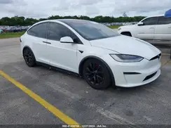 7SAXCBE50NF359642 2022 TESLA MODEL X