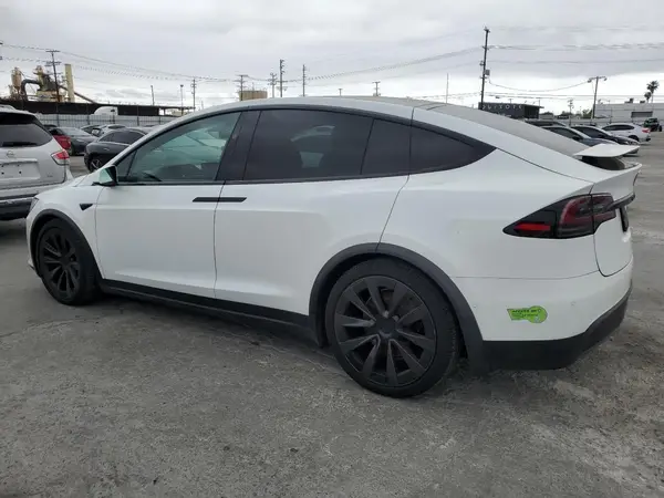 7SAXCBE50PF376220 2023 TESLA MODEL X - Image 2