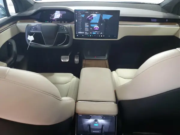 7SAXCBE50PF380140 2023 TESLA MODEL X - Image 8
