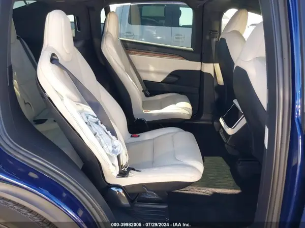 7SAXCBE51NF354160 2022 TESLA MODEL X - Image 8