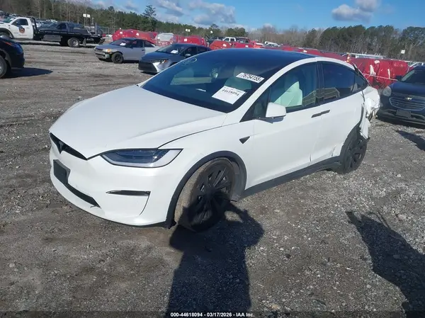 7SAXCBE51PF371625 2023 TESLA MODEL X - Image 2