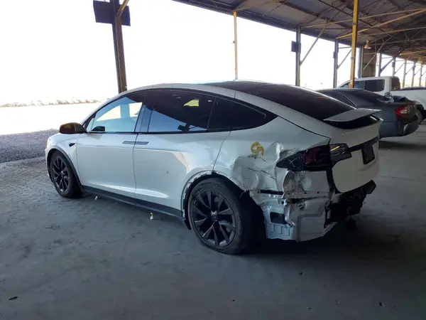 7SAXCBE51PF385766 2023 TESLA MODEL X - Image 2