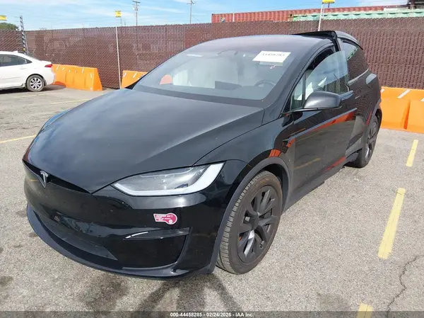7SAXCBE51PF417552 2023 TESLA MODEL X - Image 2