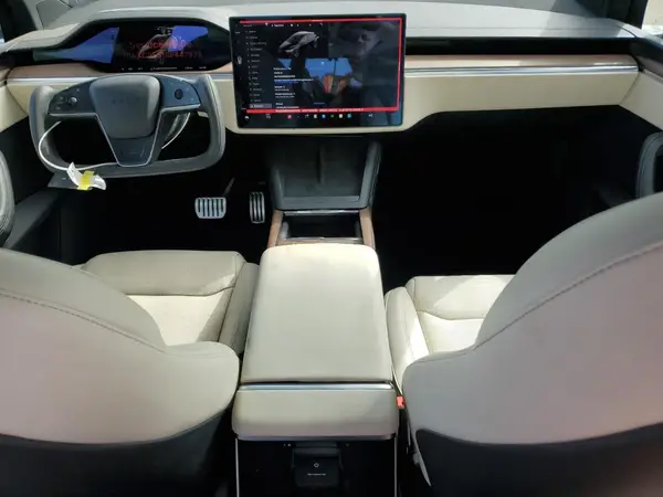 7SAXCBE51RF447573 2024 TESLA MODEL X - Image 8