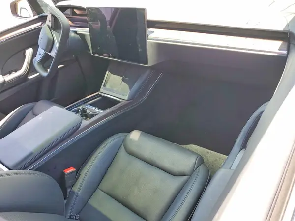 7SAXCBE51RF454183 2024 TESLA MODEL X - Image 8