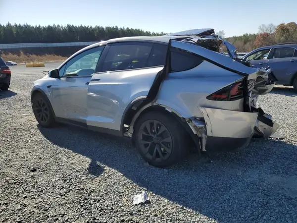 7SAXCBE51SF468526 2025 TESLA MODEL X - Image 2