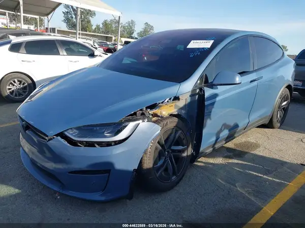 7SAXCBE51TF475946 2026 TESLA MODEL X - Image 2