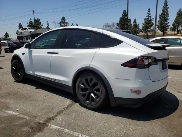 7SAXCBE52PF417849 2023 TESLA MODEL X - Image 2