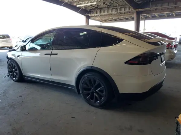 7SAXCBE52PF425319 2023 TESLA MODEL X - Image 2