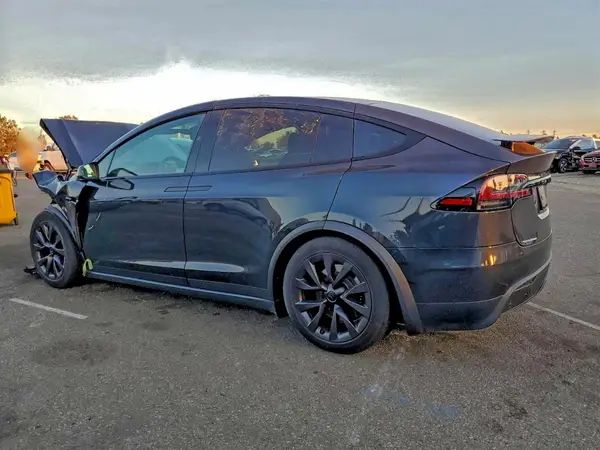 7SAXCBE52RF444746 2024 TESLA MODEL X - Image 2