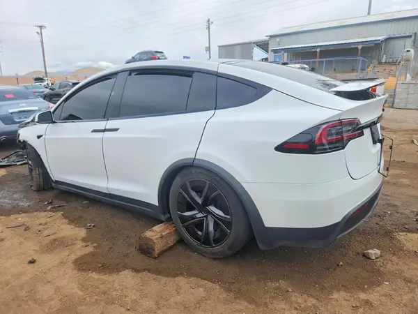 7SAXCBE52TF482548 2026 TESLA MODEL X - Image 2