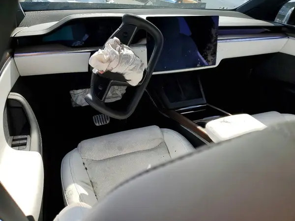 7SAXCBE53NF329261 2022 TESLA MODEL X - Image 8