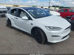 7SAXCBE53NF355729 2022 TESLA MODEL X