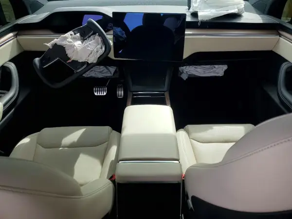 7SAXCBE53PF375868 2023 TESLA MODEL X - Image 8